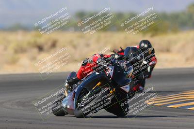 media/Nov-06-2023-Moto Forza (Mon) [[ce023d0744]]/3-Intermediate Group/Session 3 (Turn 16)/